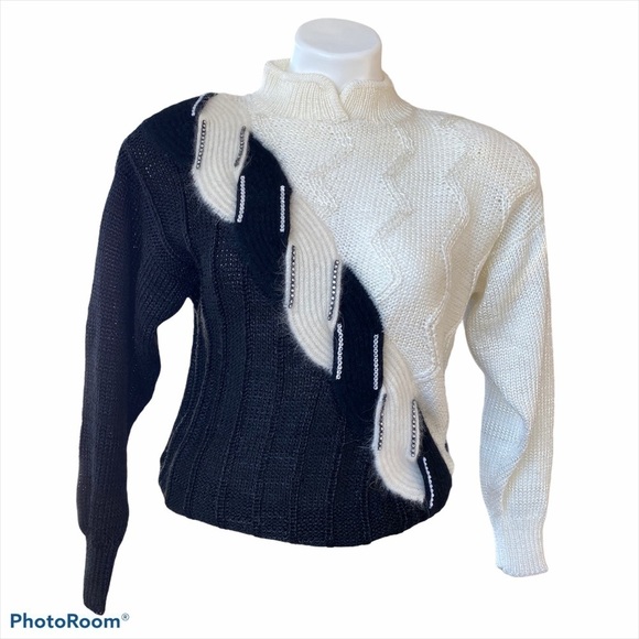 Ginenne Vintage Black/Cream Rhinestone Sweater Size S - Picture 1 of 8